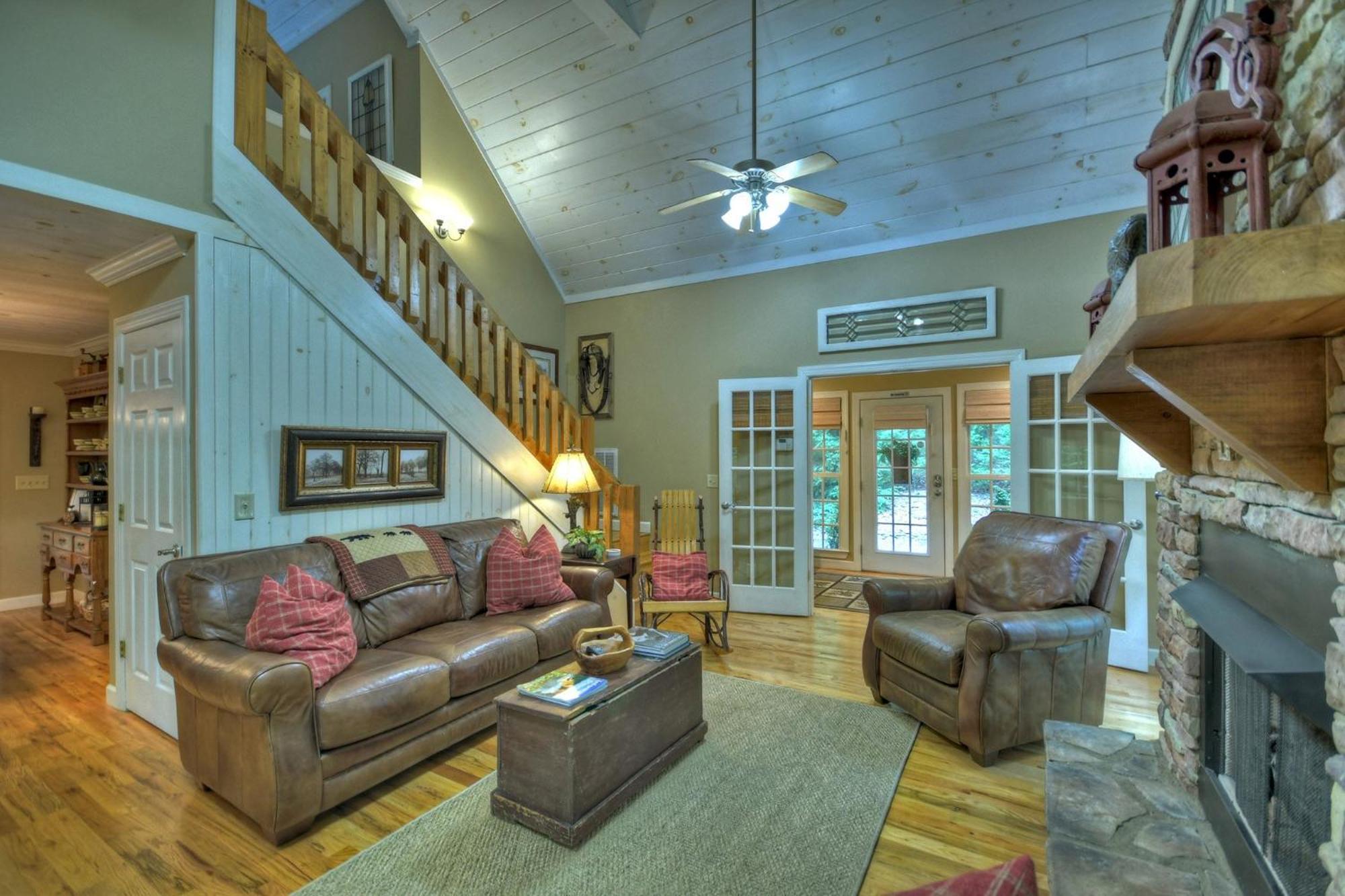 Southern Living Cottage Cozy Up By The Fire Relax On The Porch And Enjoy Peaceful Surroundings Blue Ridge Exterior photo