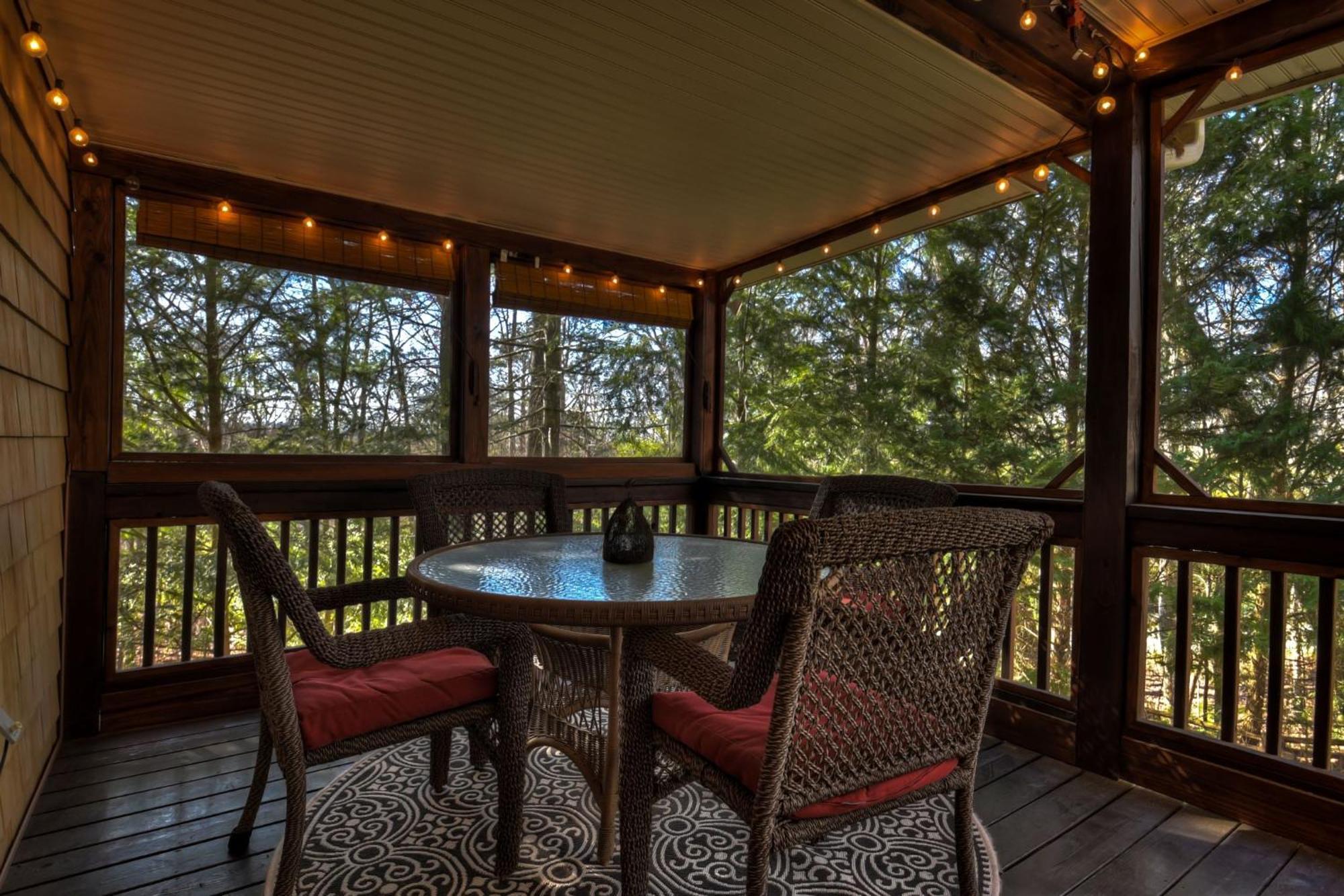 Southern Living Cottage Cozy Up By The Fire Relax On The Porch And Enjoy Peaceful Surroundings Blue Ridge Exterior photo