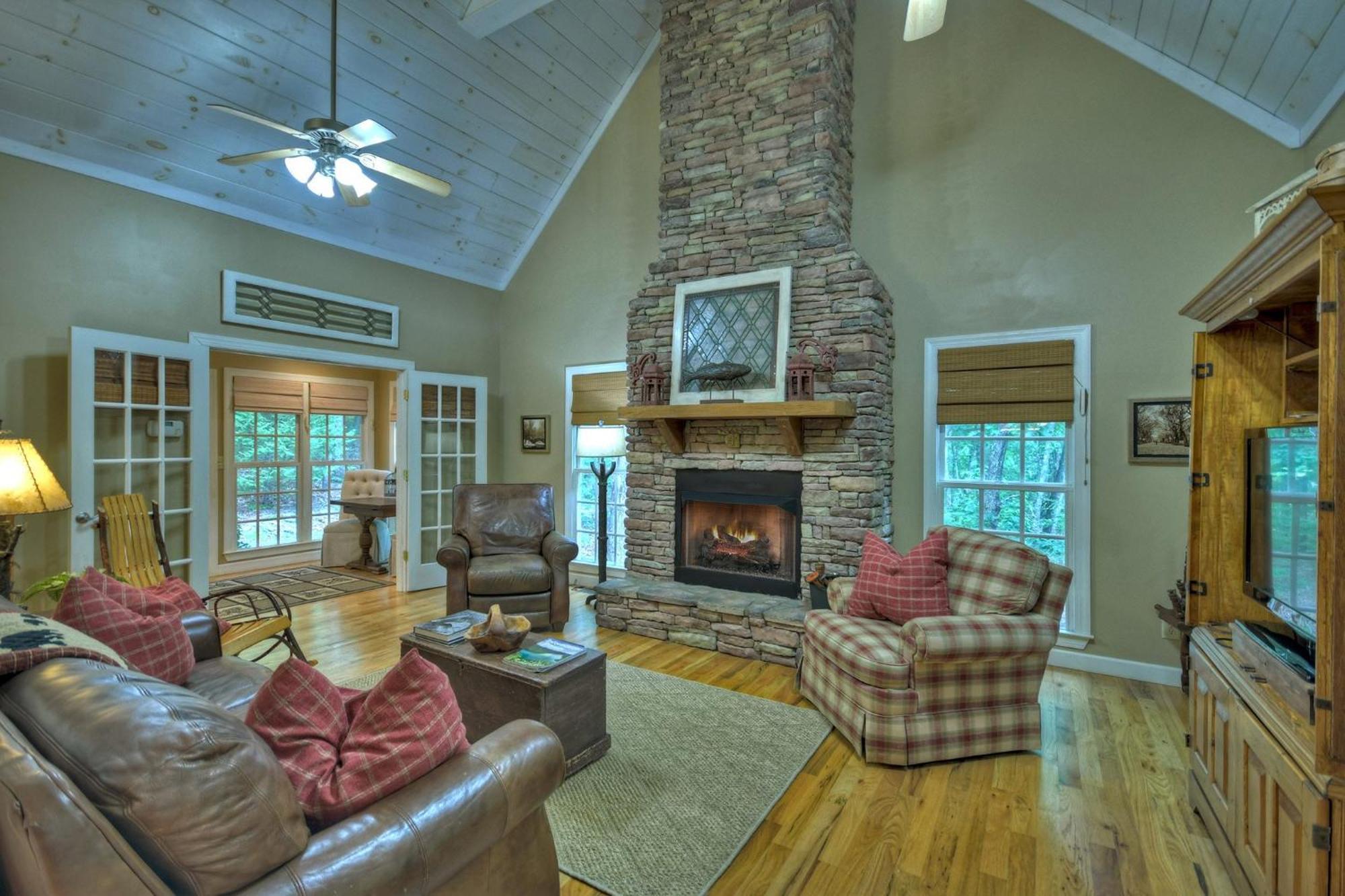 Southern Living Cottage Cozy Up By The Fire Relax On The Porch And Enjoy Peaceful Surroundings Blue Ridge Exterior photo
