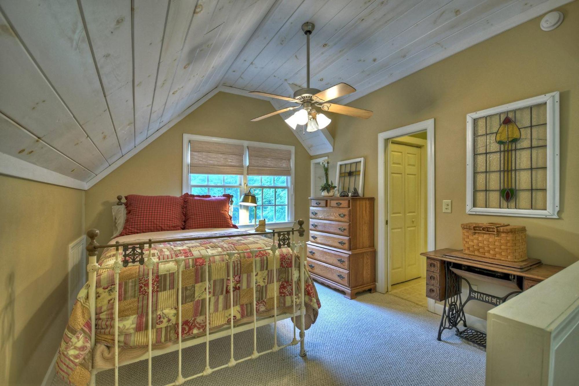 Southern Living Cottage Cozy Up By The Fire Relax On The Porch And Enjoy Peaceful Surroundings Blue Ridge Exterior photo