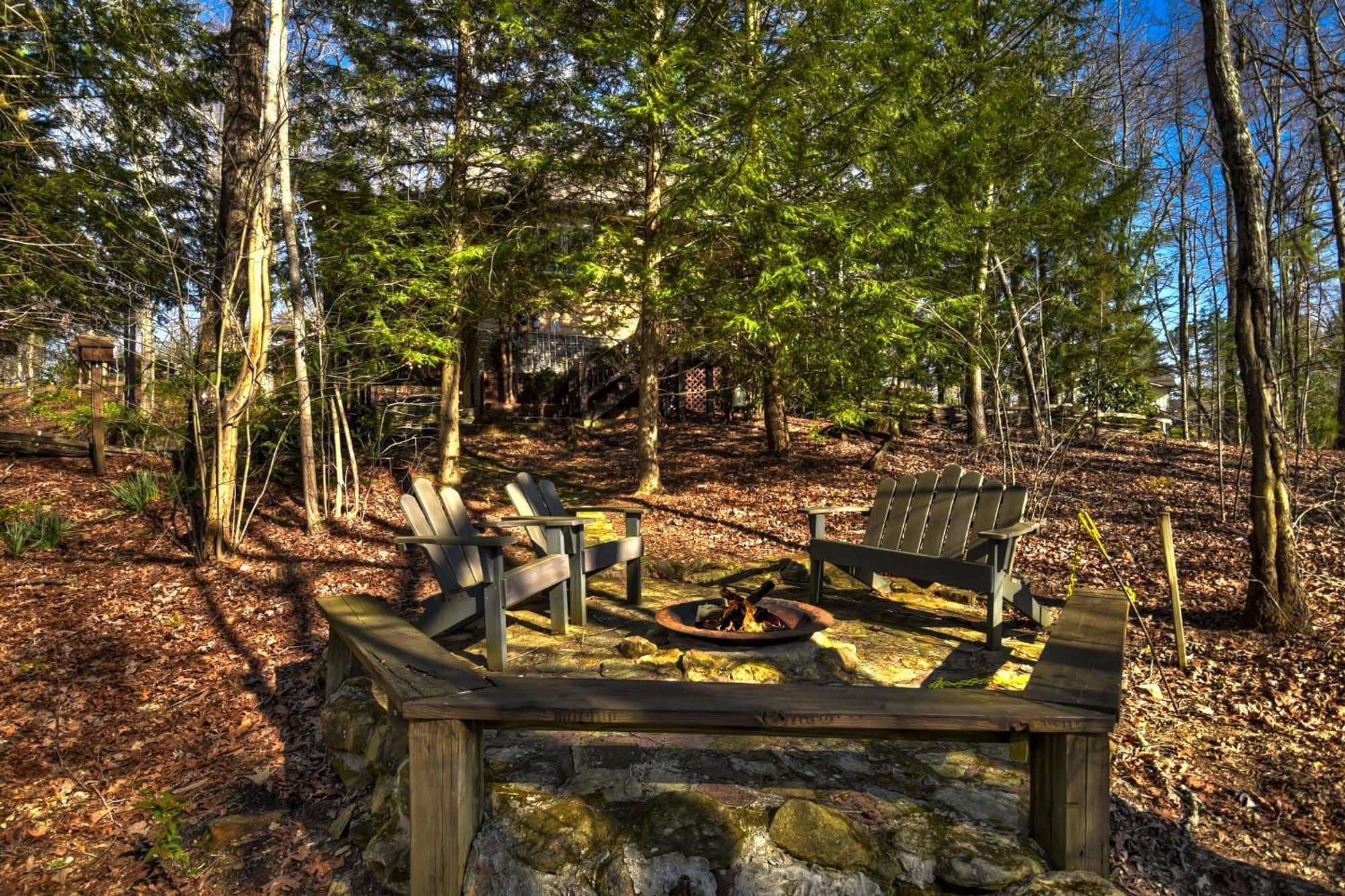 Southern Living Cottage Cozy Up By The Fire Relax On The Porch And Enjoy Peaceful Surroundings Blue Ridge Exterior photo